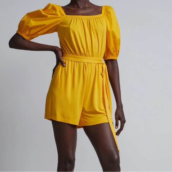 NWT New York & Company Belted Square Neck Romper Size L - Picture 1 of 7